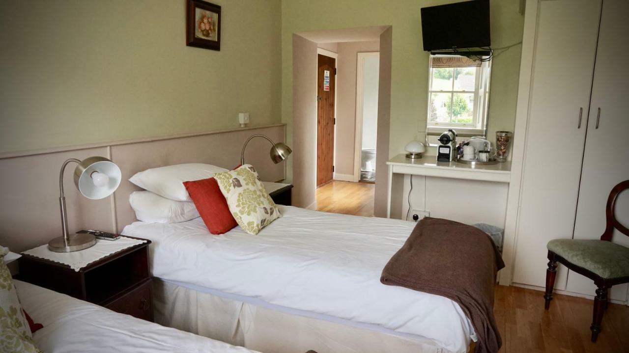 Cartron House Bed & Breakfast Ballinakill  Екстериор снимка
